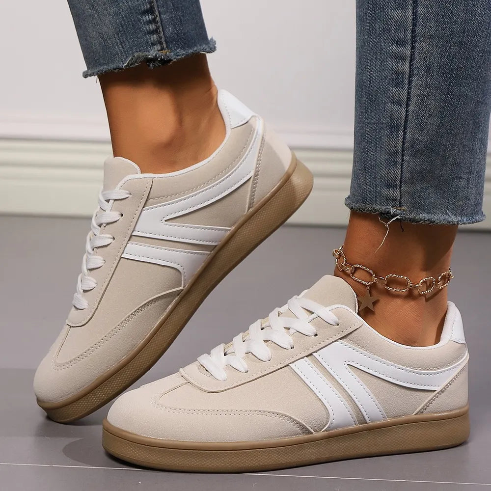 Lace Up Round Toe Flat Sneakers (5)