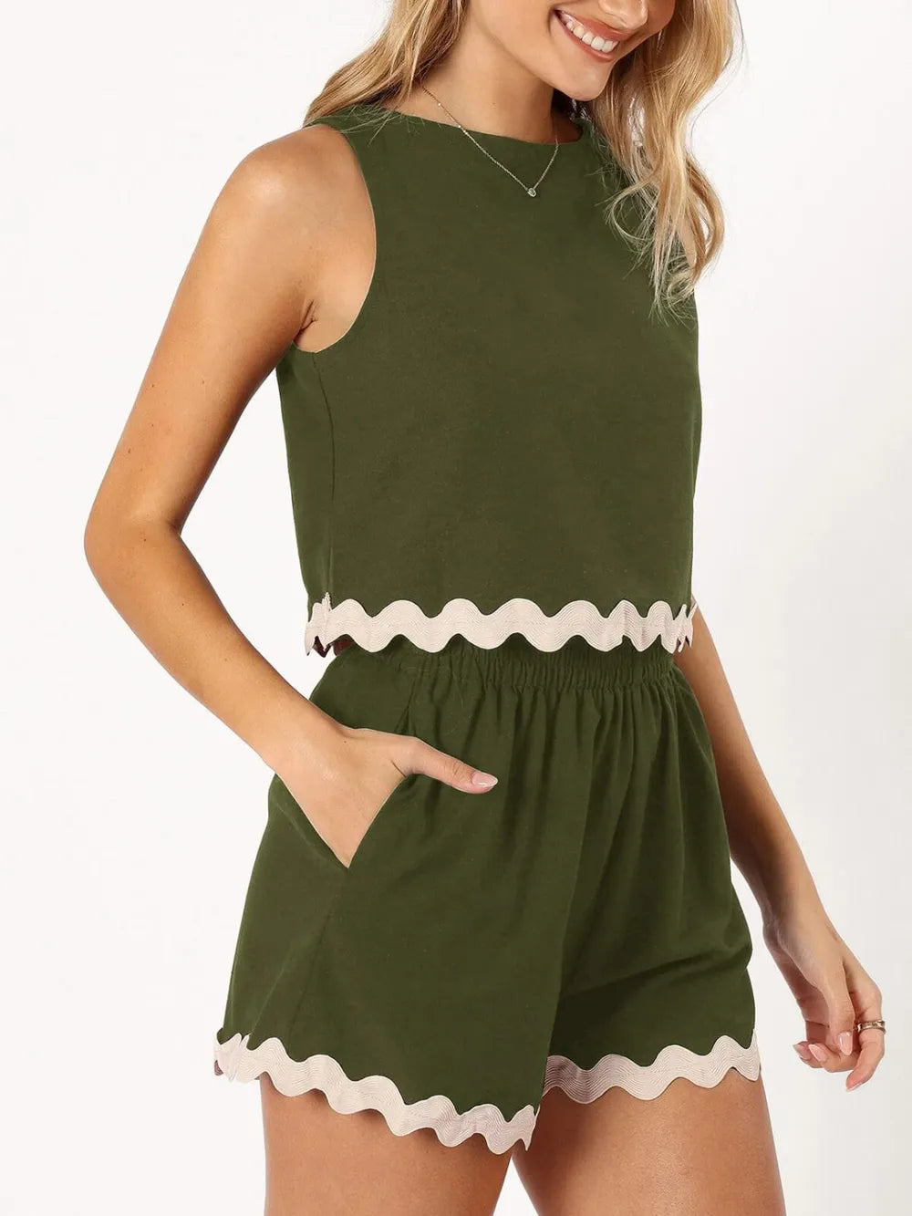 Contrast Trim Round Neck Top Shorts Set (7)