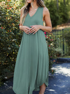 Full Size V-neck Midi Tank Dress (6)