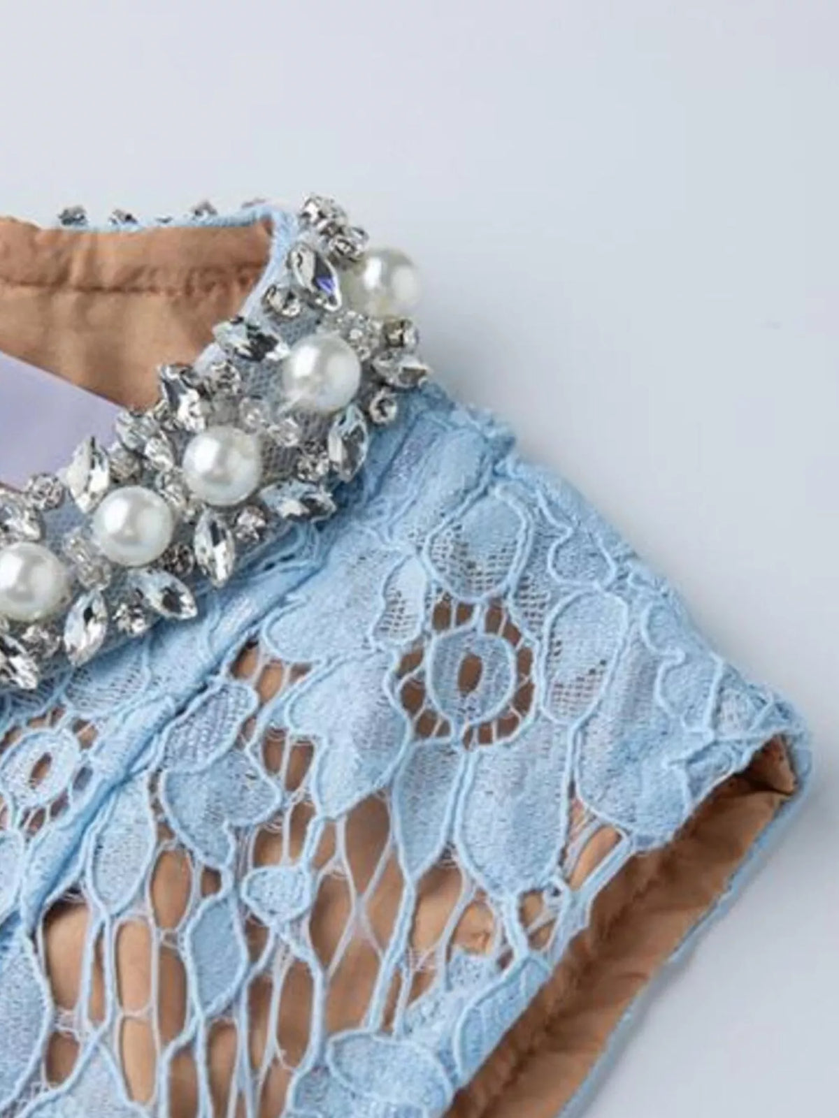 Pearl Neckline Sleeveless Lace Dress (14)