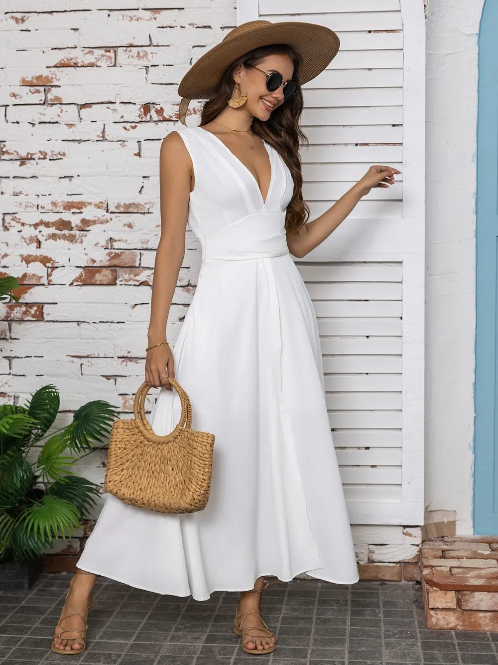 Full Size Slit V-neck Sleeveless Midi Dress (6)