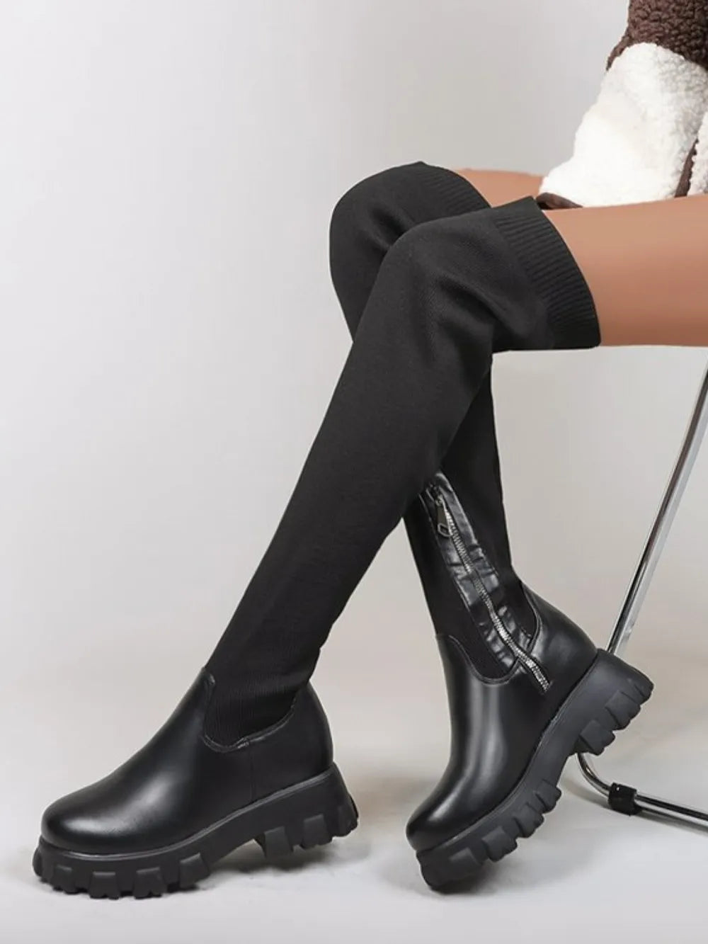 Pu Leather Round Toe Platform Boots (4)