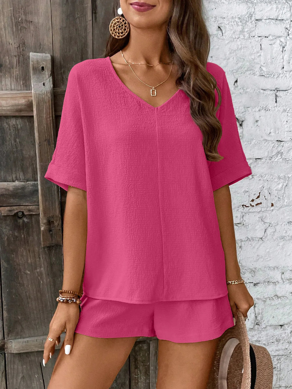 Relaxed Fit V-neck Top Shorts Two-piece Set (15)