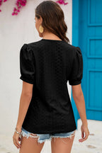 Eyelet V-neck Short Sleeve T-shirt (2)