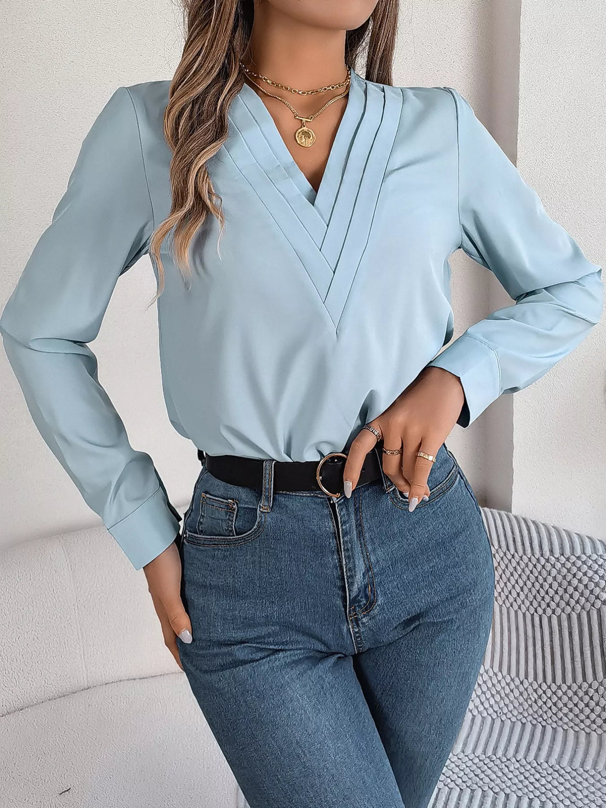 Layered V-neck Long Sleeve Blouse (4)