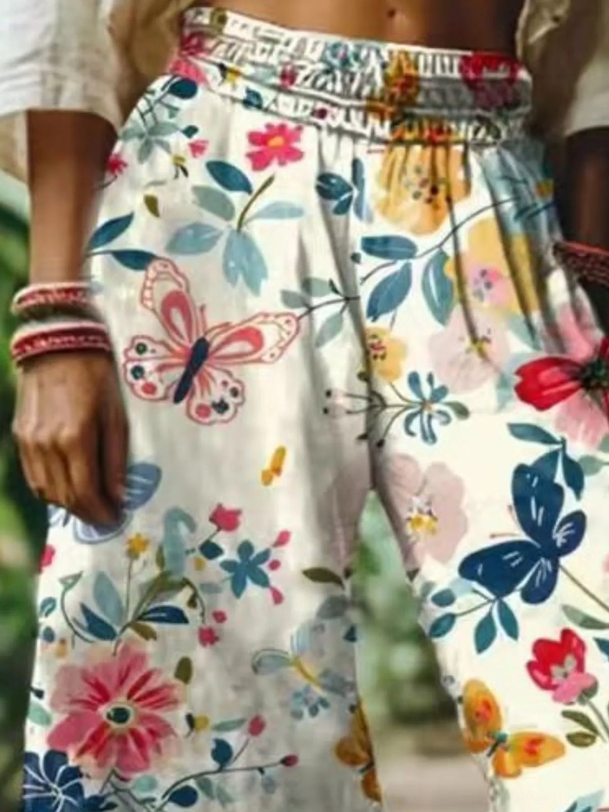Full Size Floral Wide-leg Pants Plus (2)