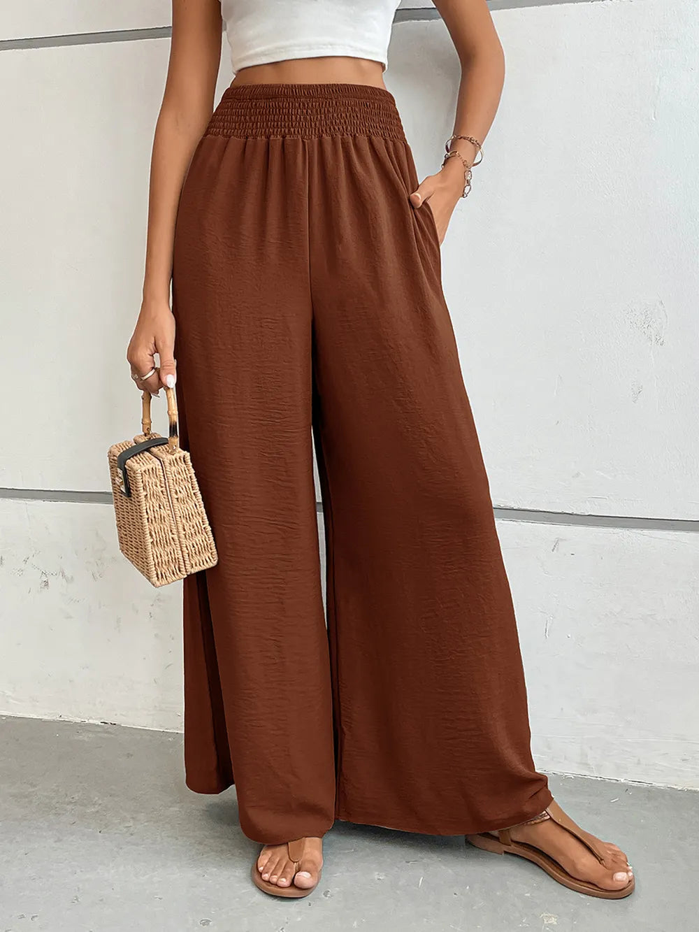 Wide Leg Pants Pockets (4)