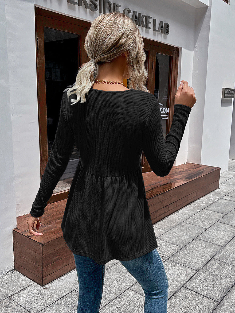 Waffle-knit V-neck Long Sleeve Blouse (9)