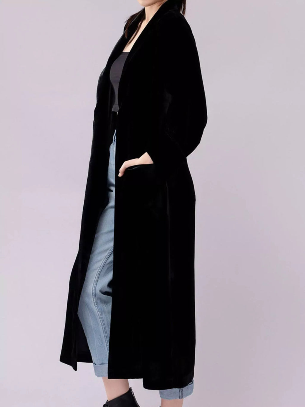 Velvet Lapel Collar Longline Coat (9)