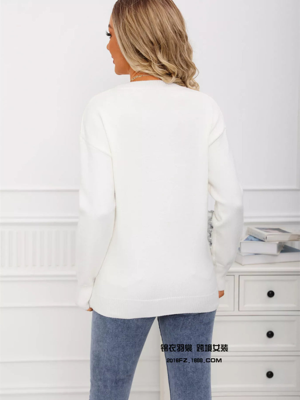 Valentine's Day Heart Print Round Neck Sweater (18)