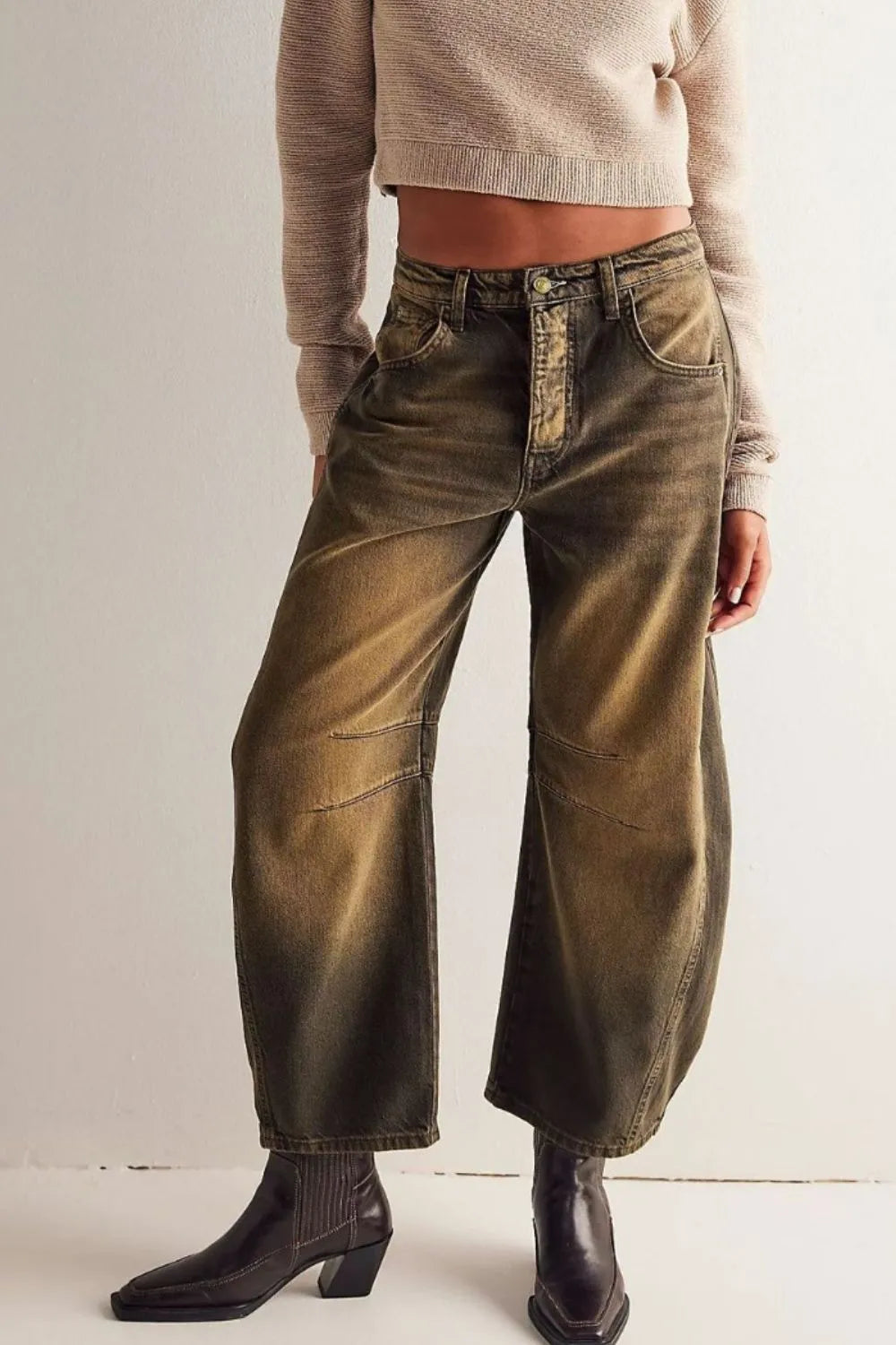 Wide Leg Jeans Pockets (14)