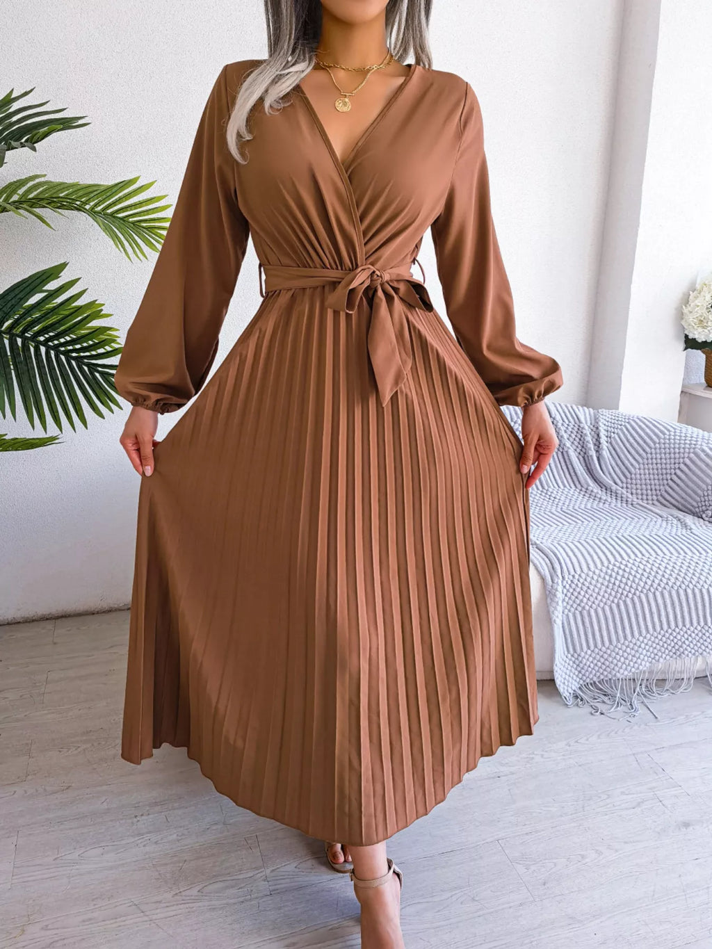 Elegant Pleated Front Tie Long Sleeve Dress (8)
