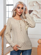 Cable-knit Round Neck Buttoned Sweater