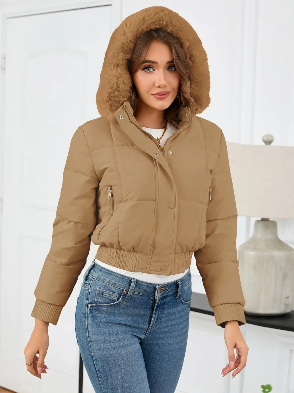 Pocketed Long Sleeve Cropped Hooded Winter Coat (3)