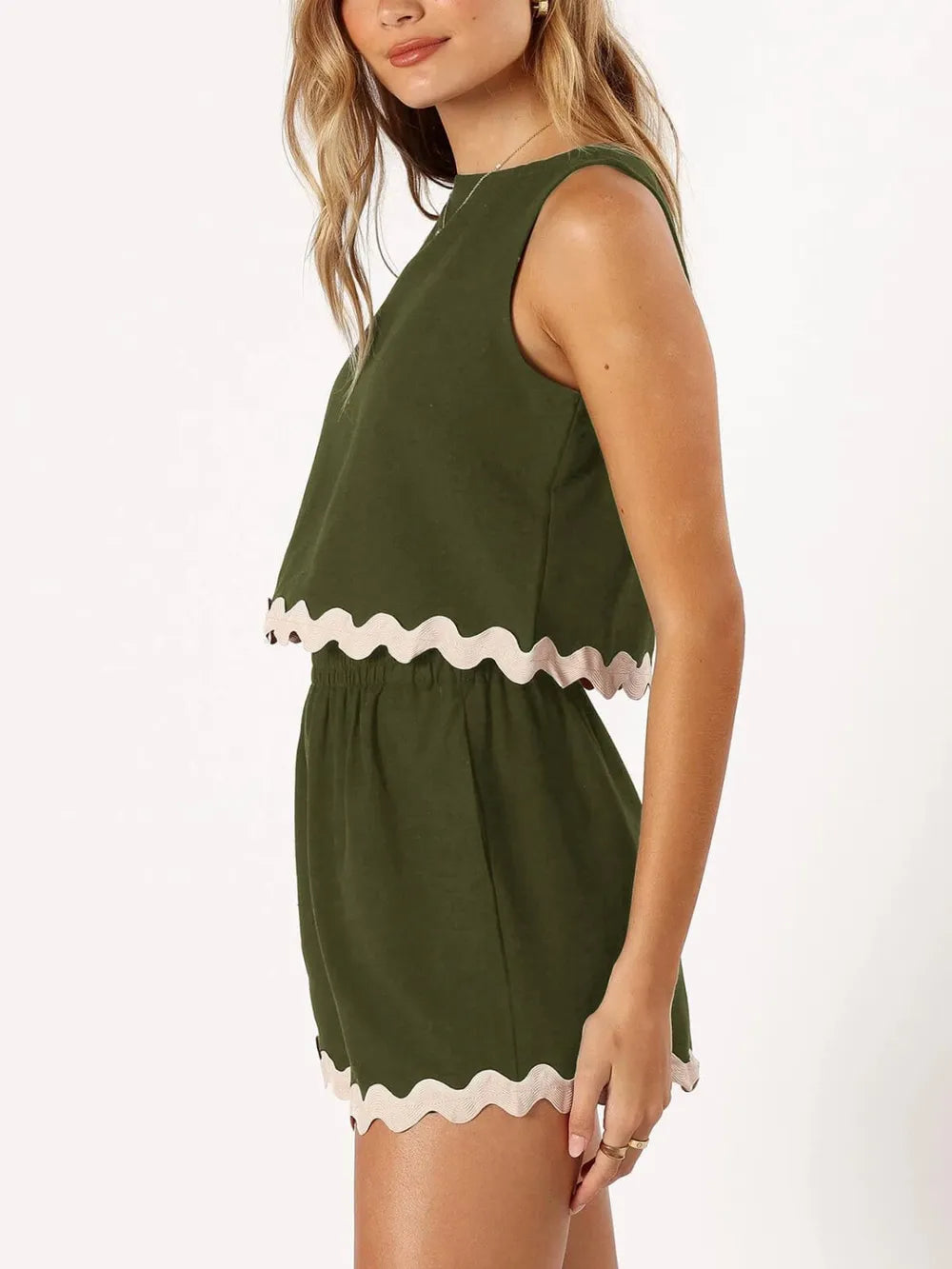 Contrast Trim Round Neck Top Shorts Set (6)