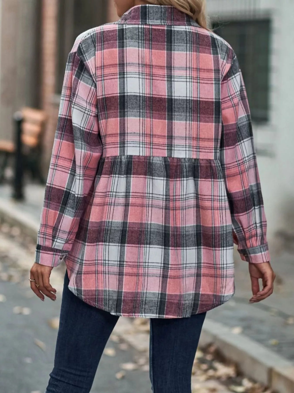 Plaid Button-down Long Sleeve Shirt (21)