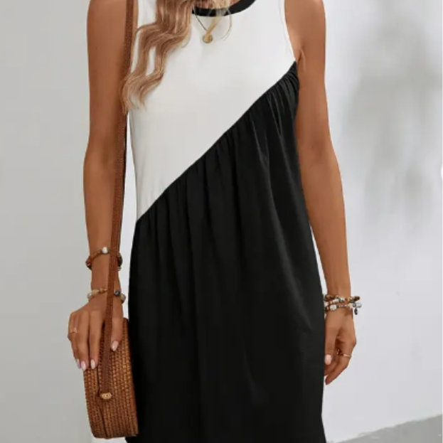Colorful Square Neck Round Neck Dress photo 1