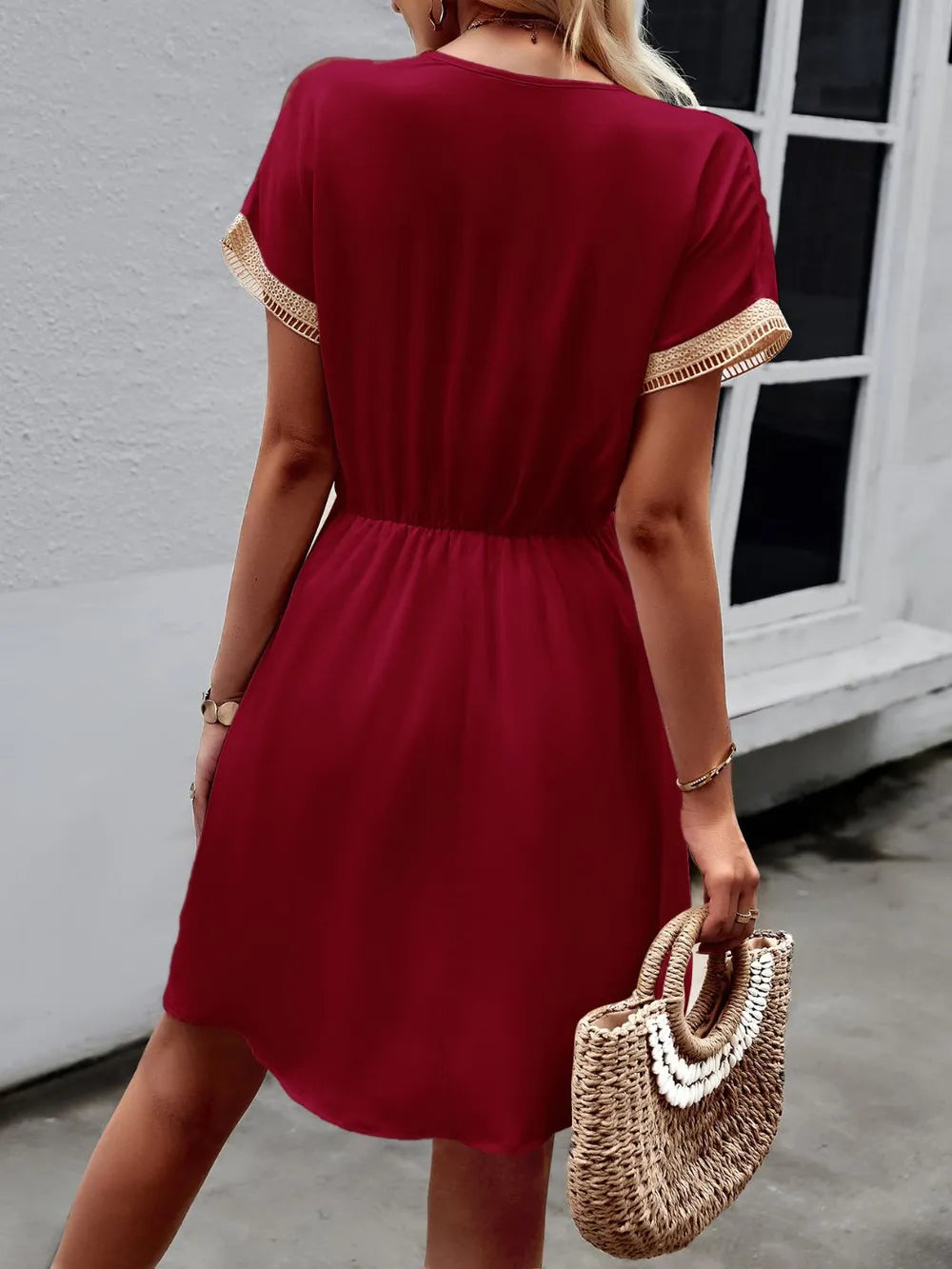 Contrast Trim V-neck Short Sleeve Mini Dress (21)