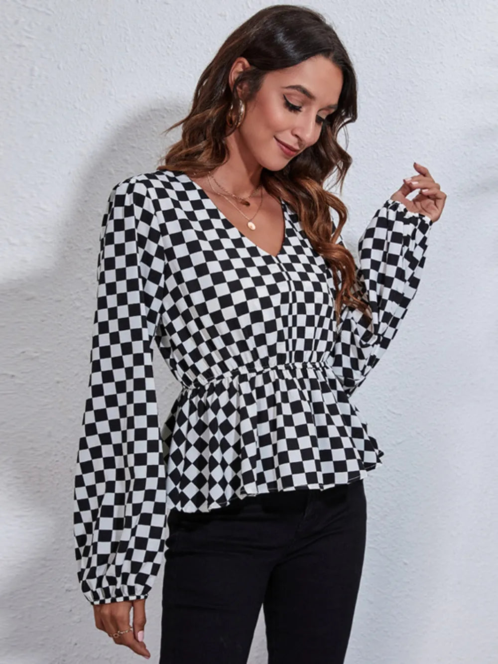 Ruched Printed V-neck Long Sleeve Blouse (5)