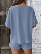 Relaxed Fit V-neck Top Shorts Two-piece Set (19)