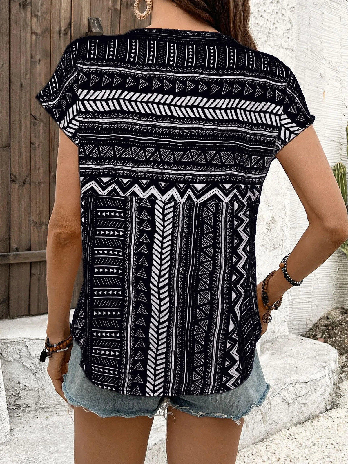 Geometric Print Short Sleeve Blouse (5)