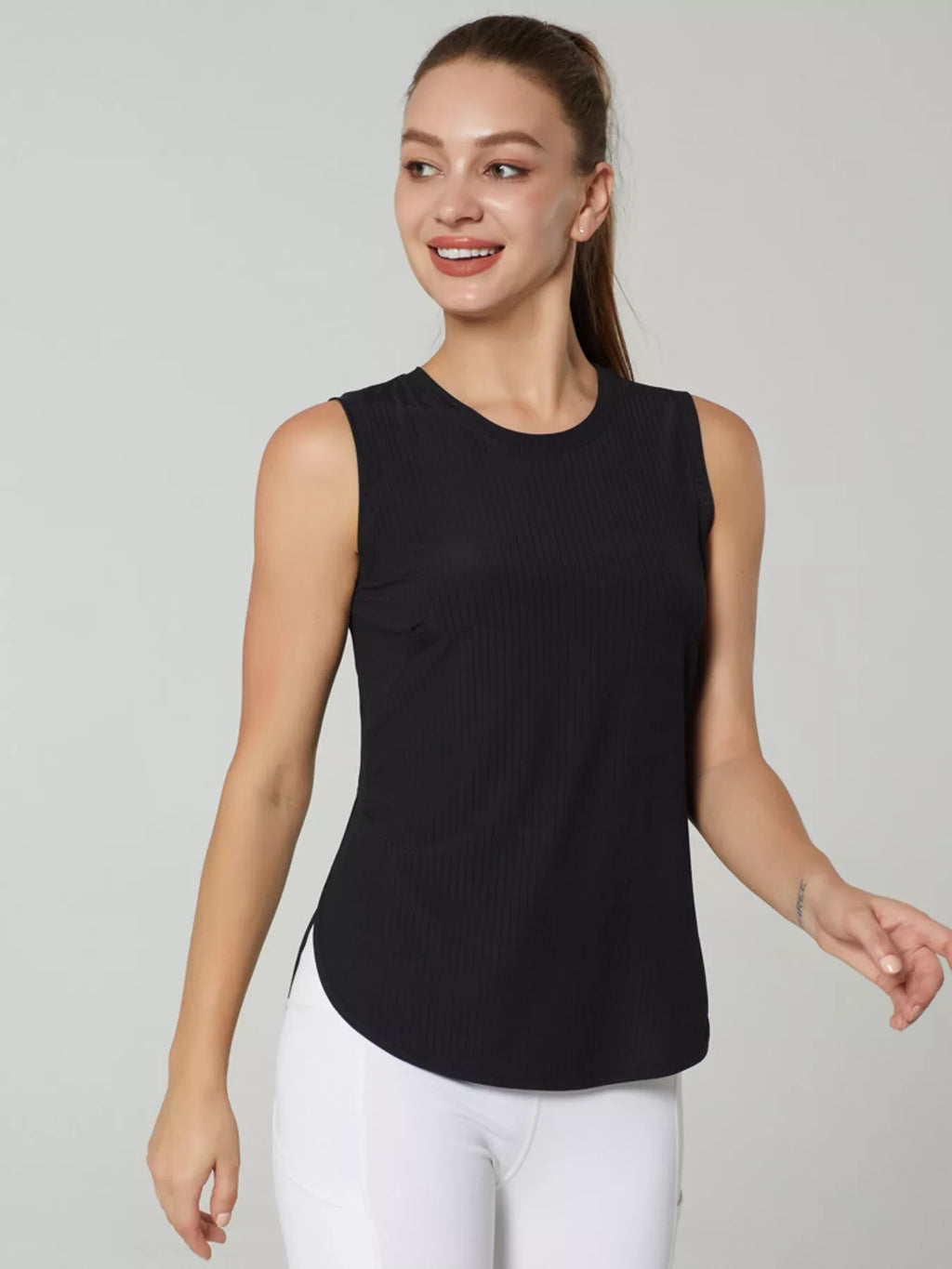 Lightweight Ribbed Active Tank (9)