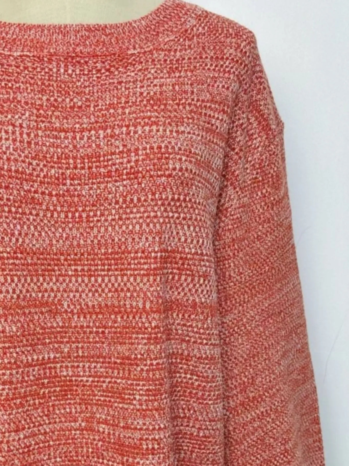 Round Neck Long Sleeve Sweater (2)