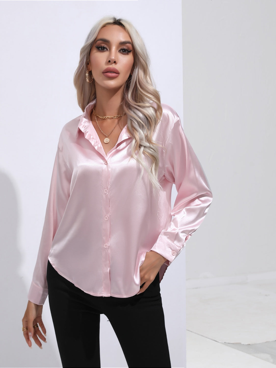 Collared Neck Buttoned Long Sleeve Shirt (3)