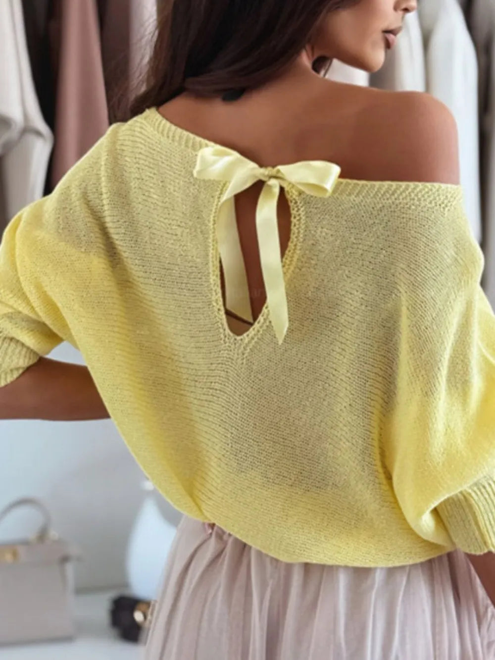 Bow Back Boat Neck Batwing Sleeve Sweater (2)