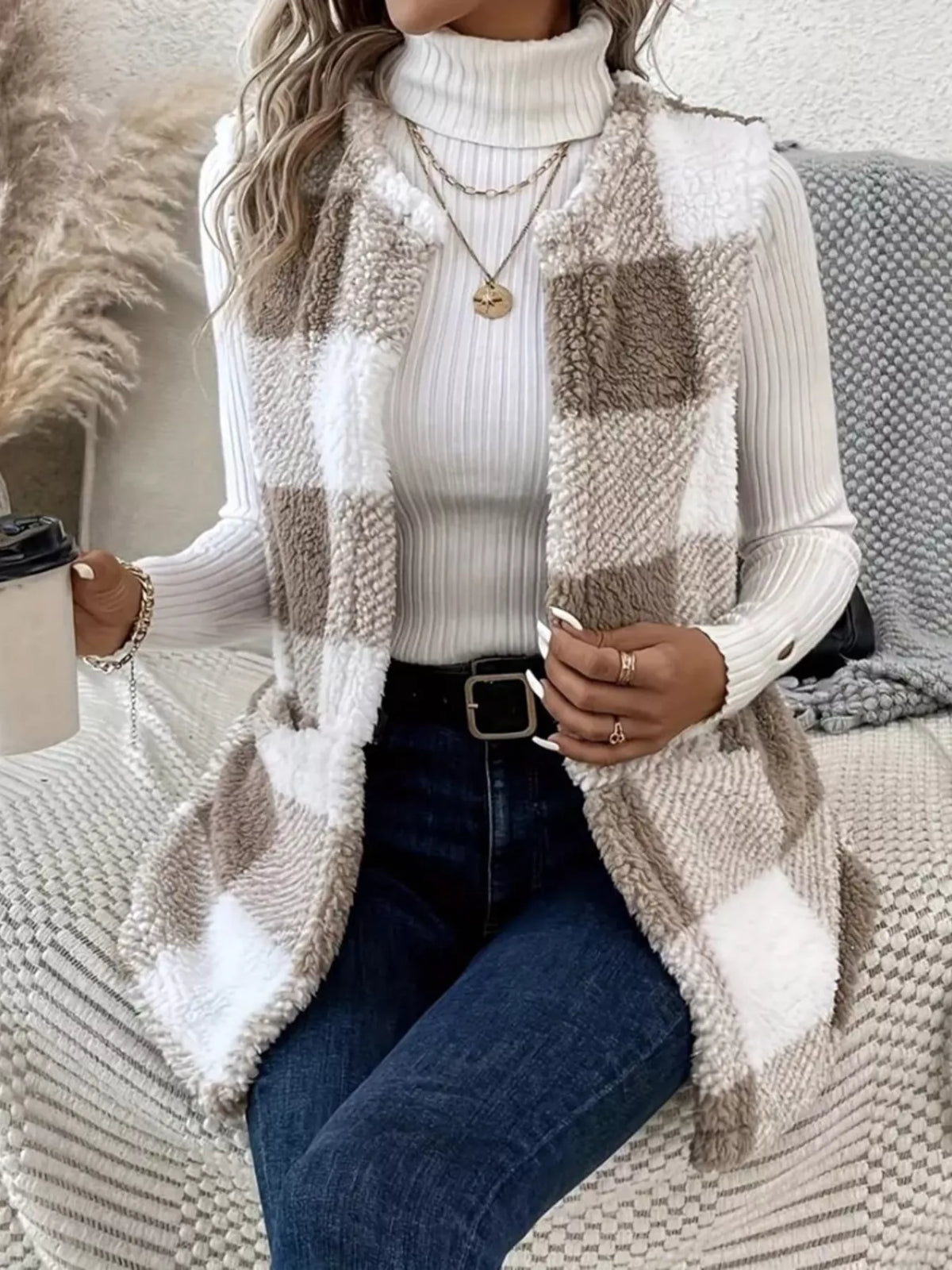 Cozy Plaid Sherpa Vest Coat (3)
