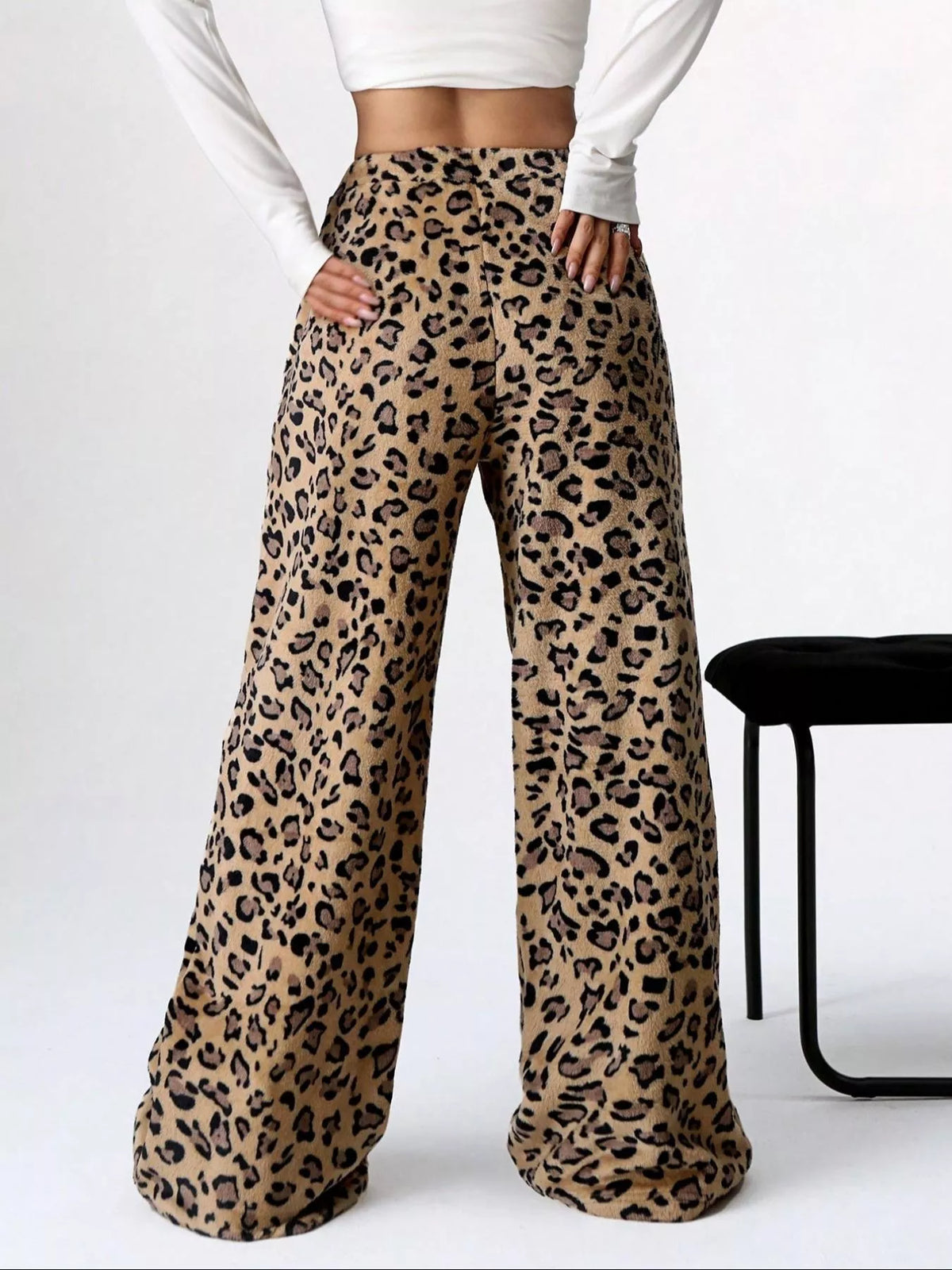 Leopard Wide Leg Pants (3)