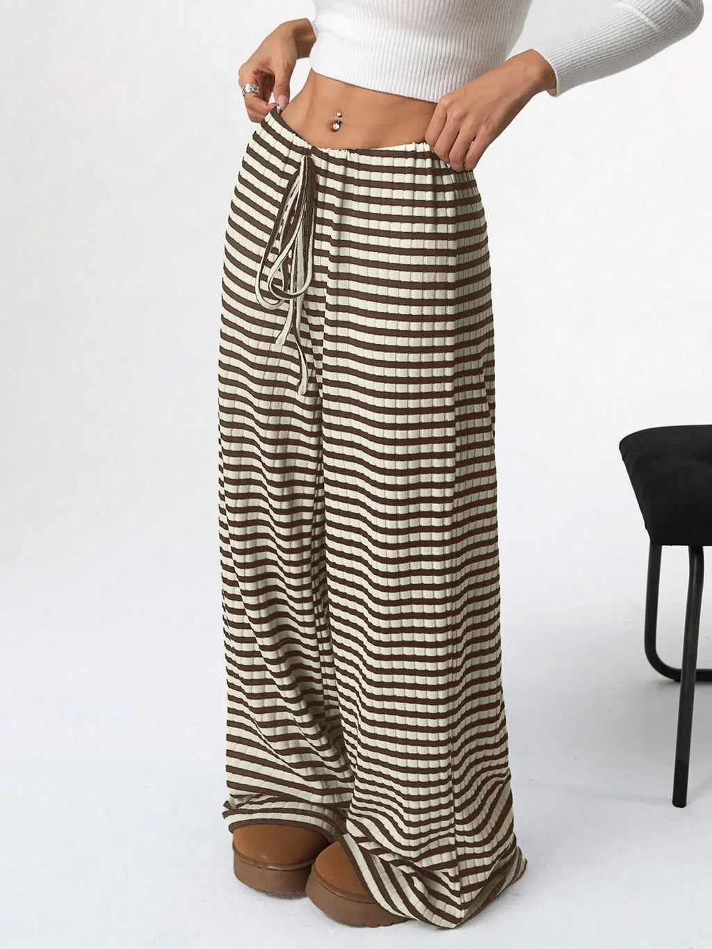 Striped Wide Leg Drawstring Pants (4)