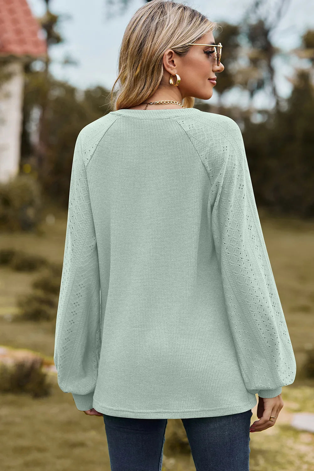 Eyelet Notched Raglan Sleeve T-shirt (12)