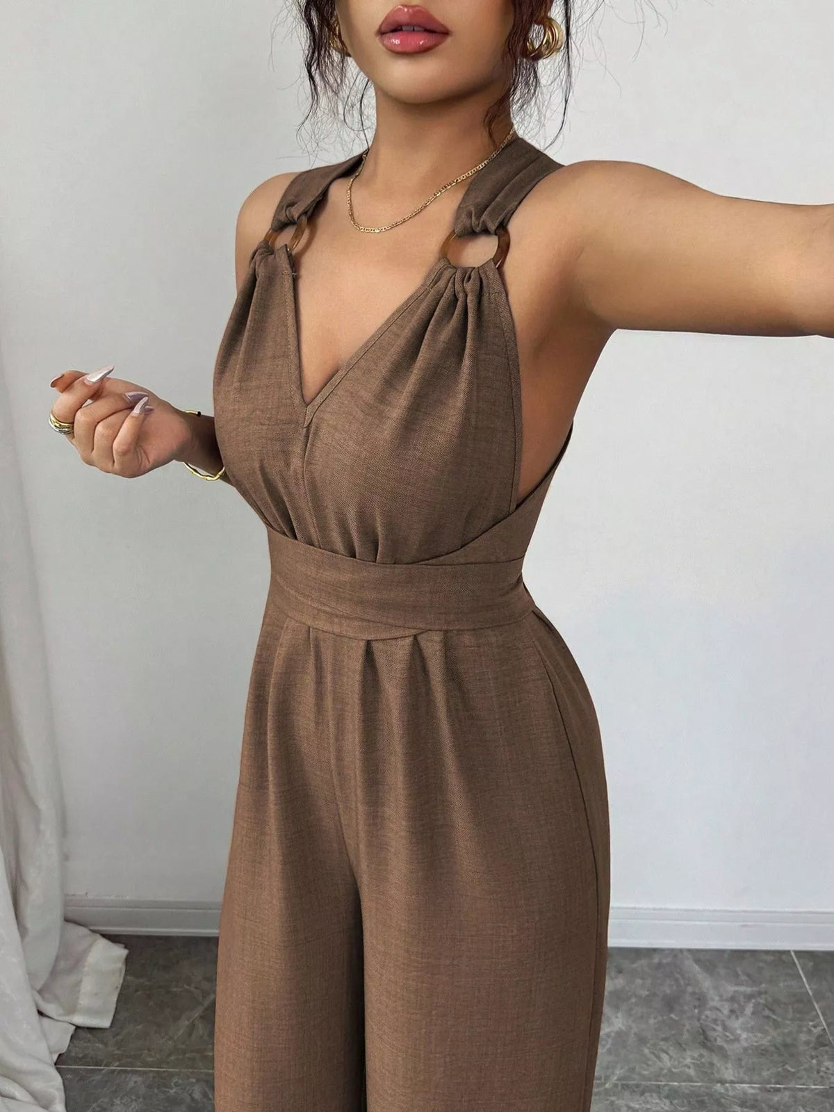 Sleeveless V-neck Wide-leg Jumpsuit O-ring Detail (11)