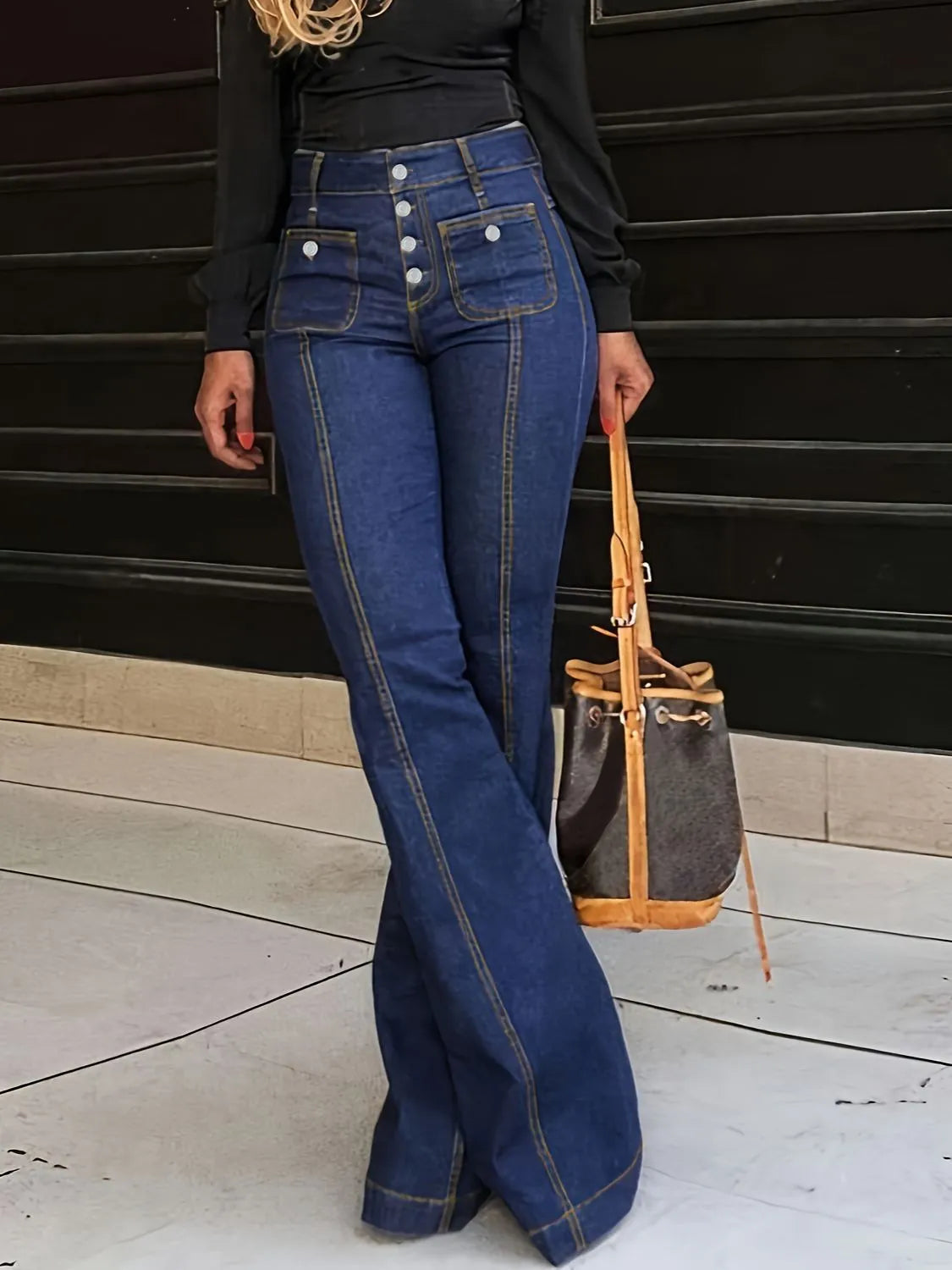 Flare Jeans Pockets (2)