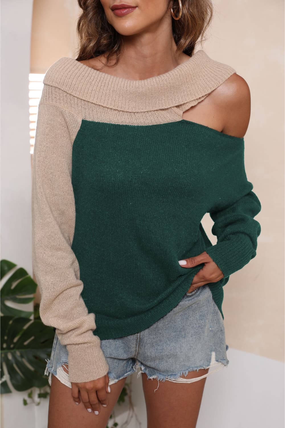Asymmetrical Long Sleeve Two-tone Cutout Sweater (11)
