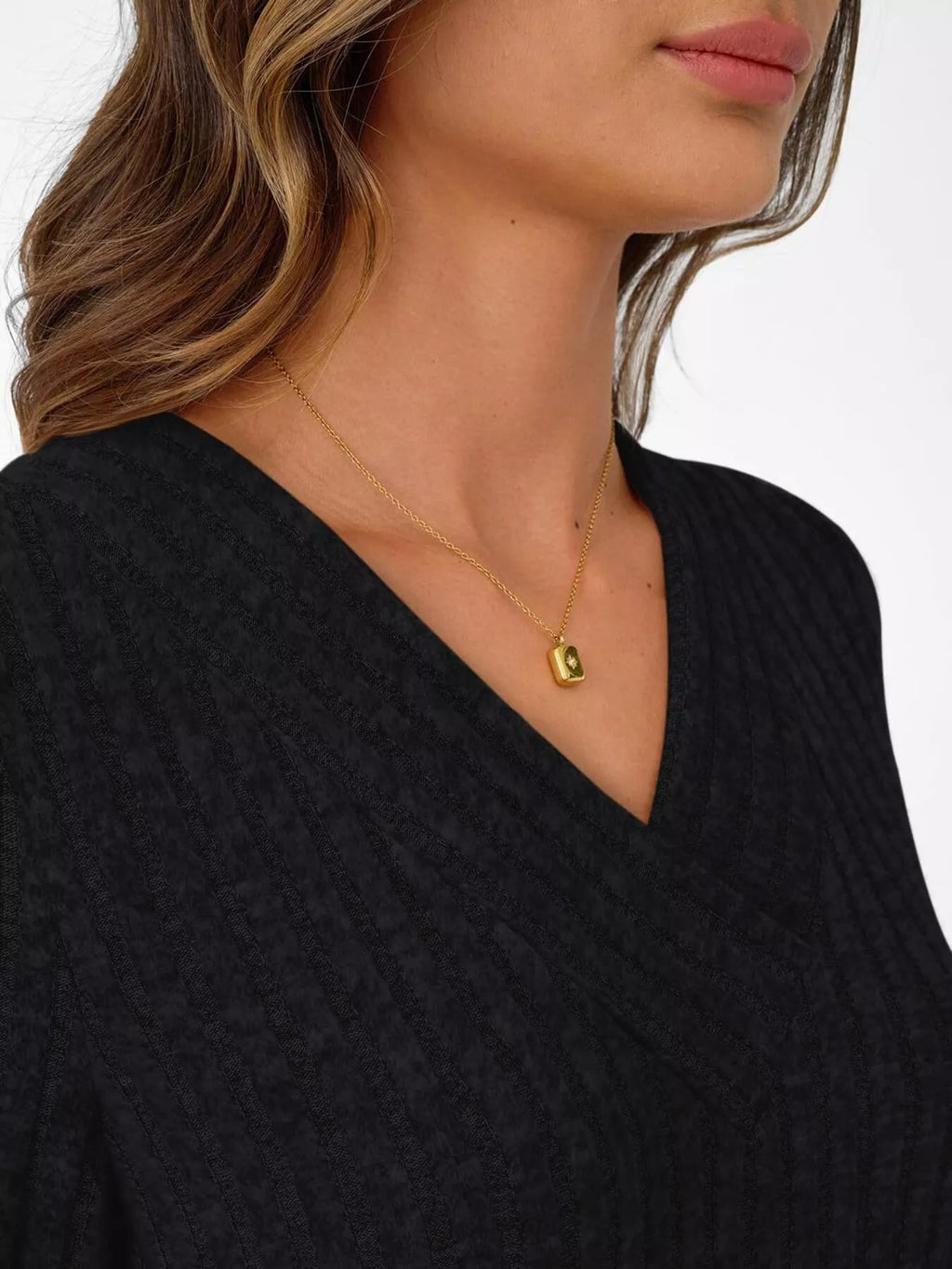 Ribbed Knit V-neck Long Sleeve T-shirt (16)