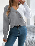 Two-tone V-neck Long Sleeve Sweater (15)