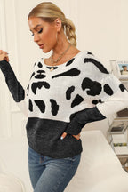 Full Size Two-tone Boat Neck Sweater (3)