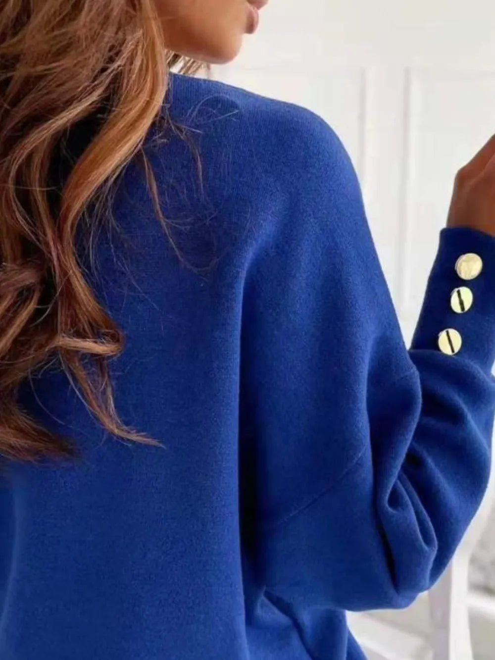 V-neck Long Sleeve Sweatshirt (2)
