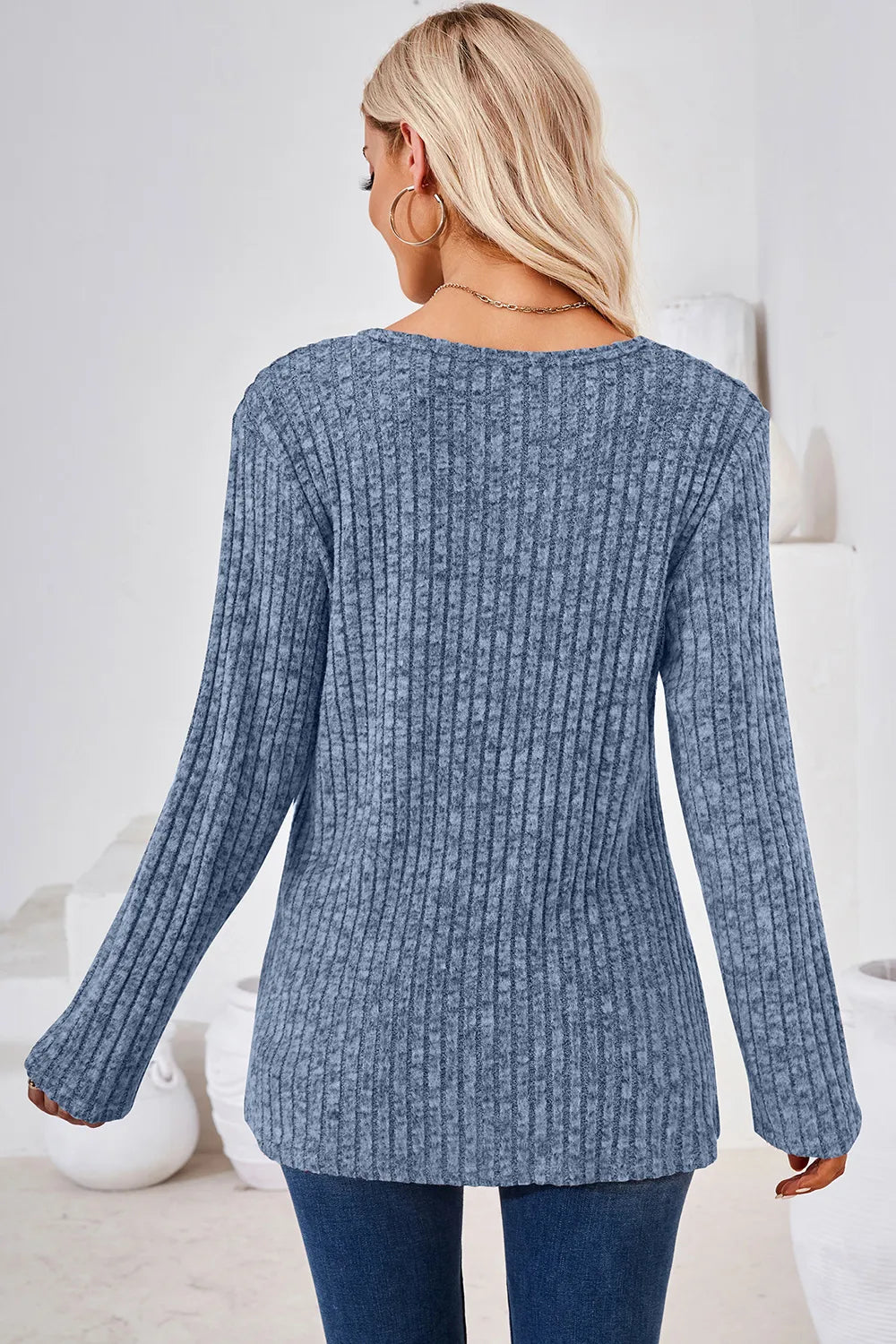 Round Neck Long Sleeve T-shirt (3)