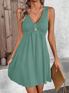 Sleeveless V-neck A-line Dress (12)