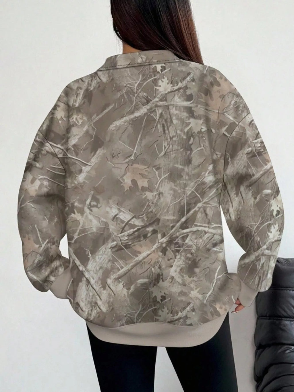 Quarter-zip Printed Sweatshirt Ribbed Cuffs (5)