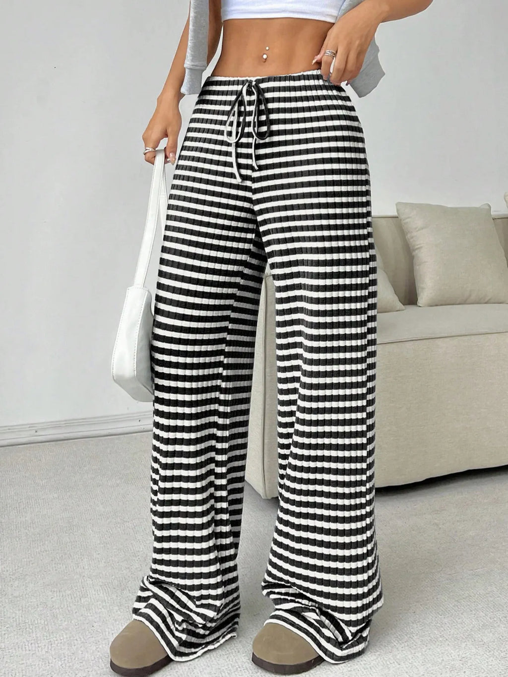 Striped Wide Leg Drawstring Pants (16)