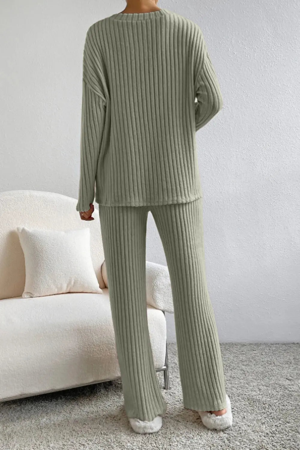 Ribbed V-neck Top Pants Set (11)