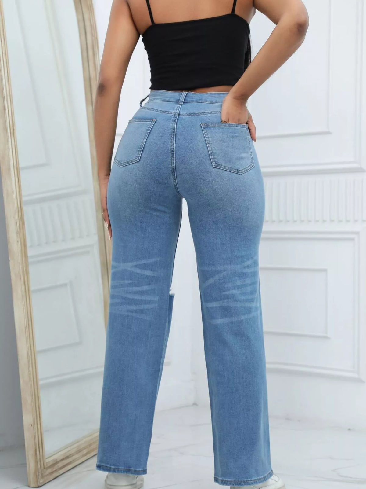 Distressed Wide-leg Jeans (15)