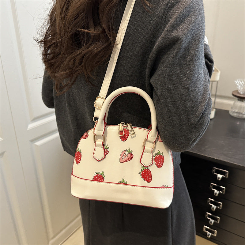 Cute Sweet Commuter Shell-shaped Shoulder Bag photo 1