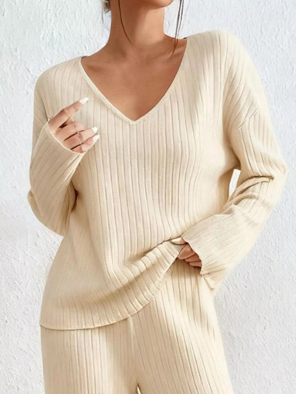 Ribbed Knit V-neck Top Pants Set (5)