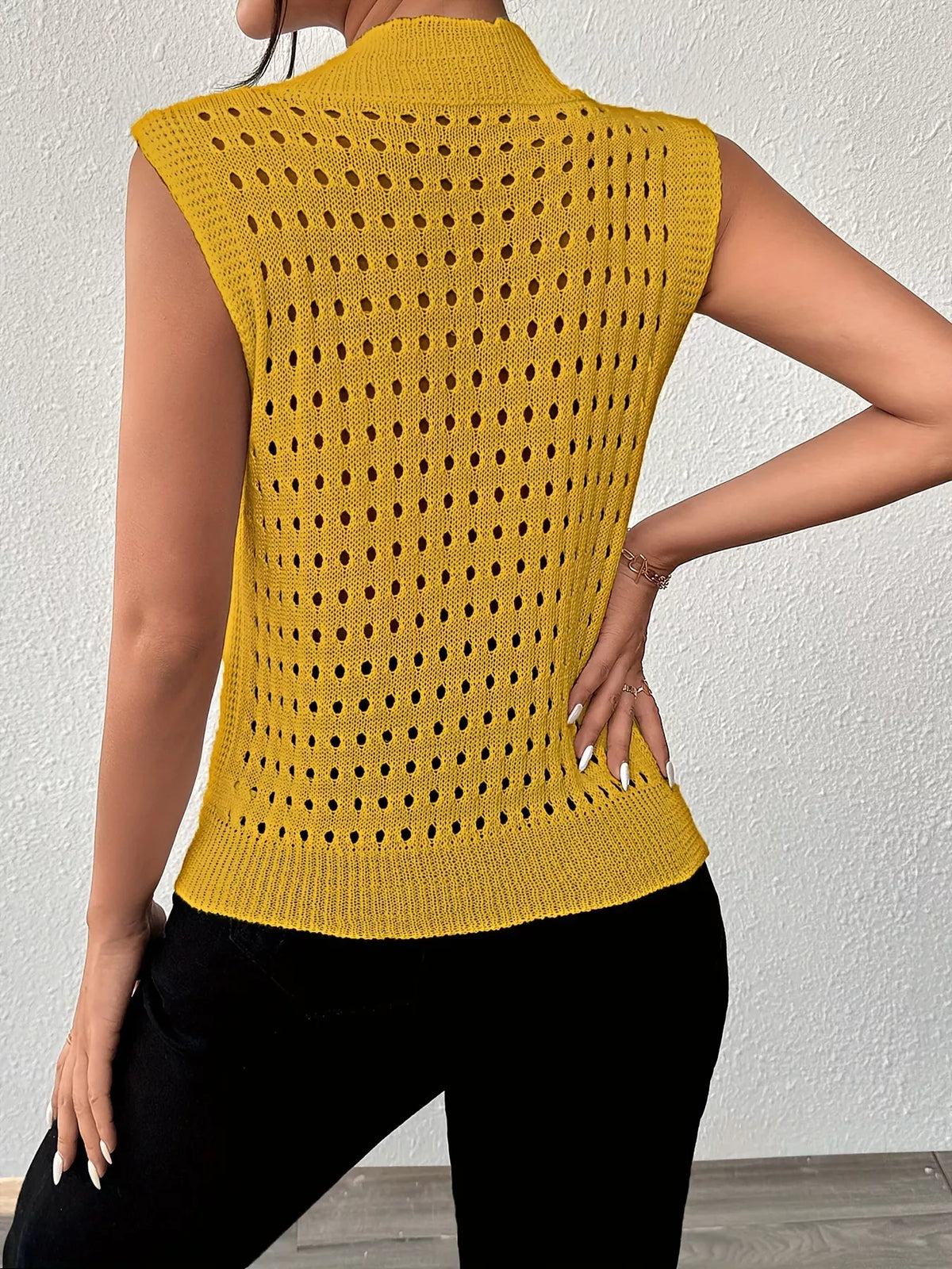 Hollow Out Round Neck Knit Tank (10)
