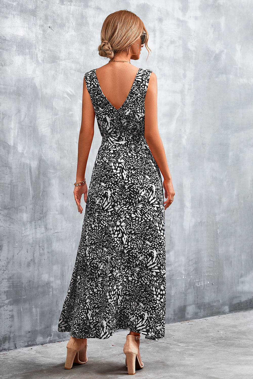 Printed V-neck Tie Waist Maxi Dress (10)